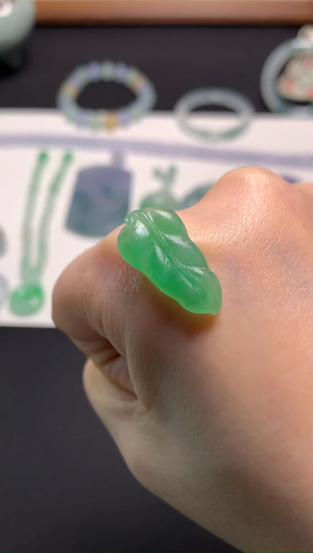 未镶嵌定制翡翠21.3*11.5*3.6