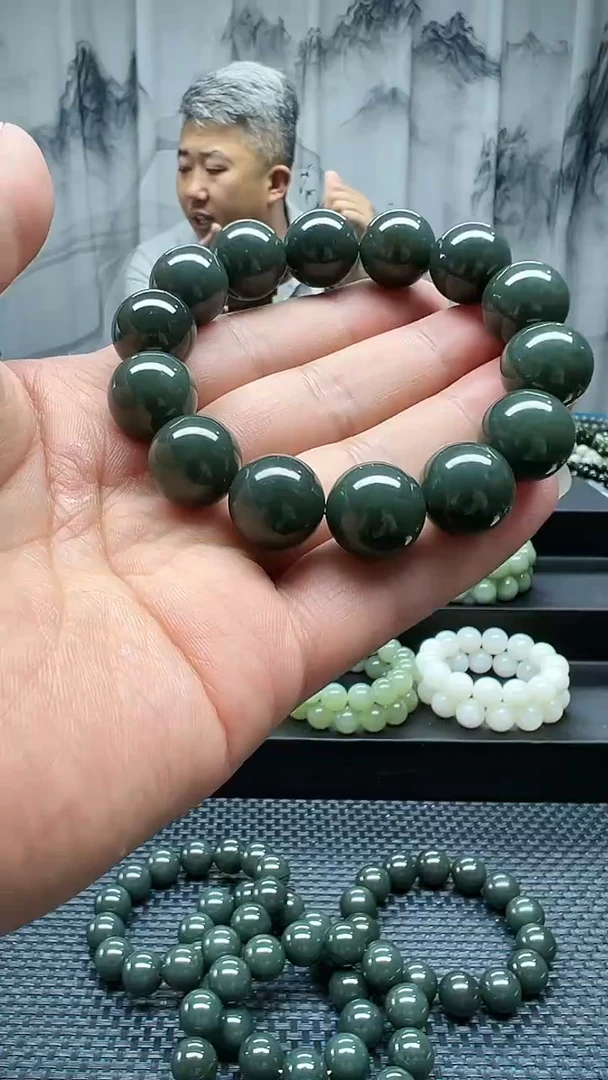 手串未镶嵌和田玉切莫孔雀蓝卡16纯天然拍一发一