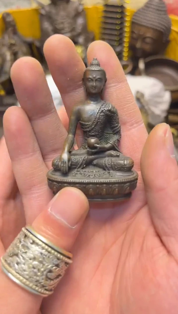 精美铜器，点击下单