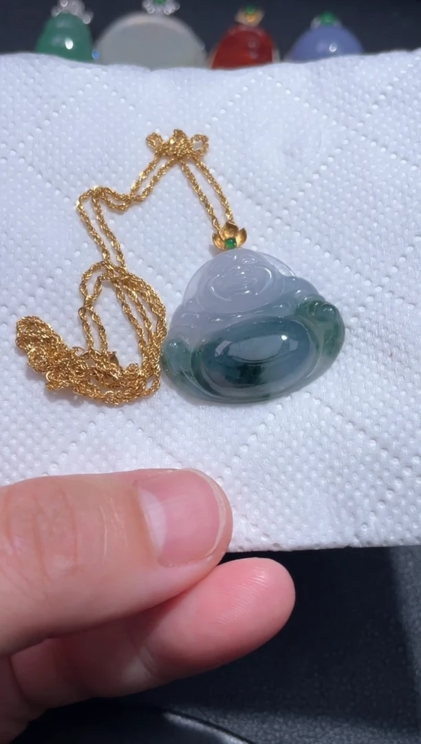 颈饰18K金镶嵌翡翠5.......
