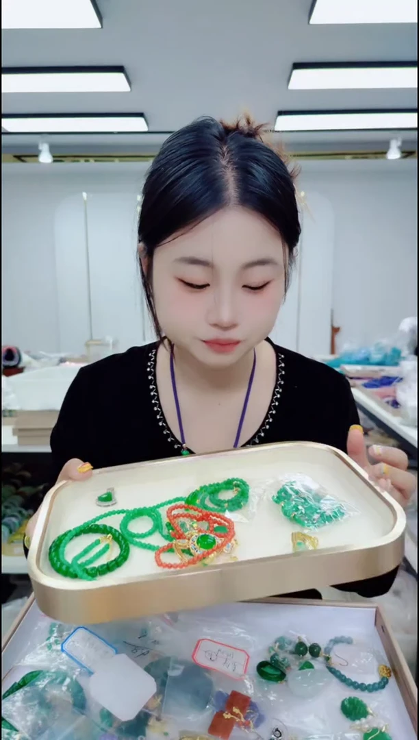 翡翠未镶嵌颈饰1645缘分发