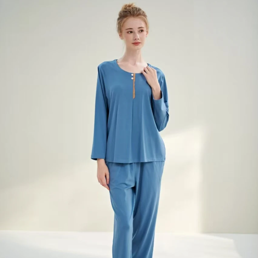 QIRUI绮瑞 春秋棉莫弹力圆领套头纯色家居服睡衣女45520