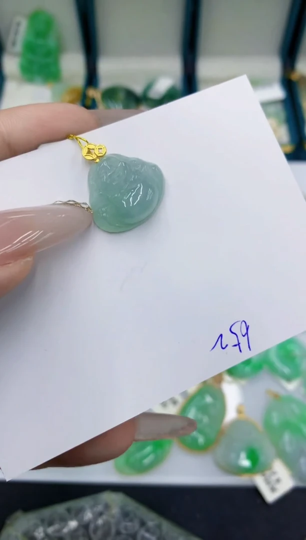 颈饰未镶嵌翡翠11111111111111