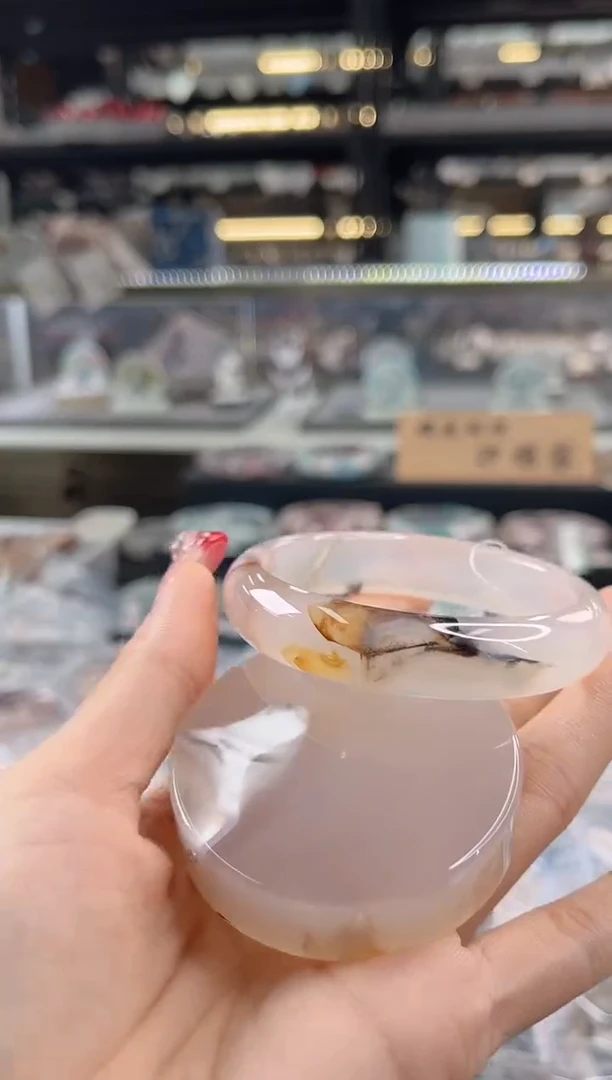 未镶嵌手镯石英质玉54-55圈口（赠品镯心）31646