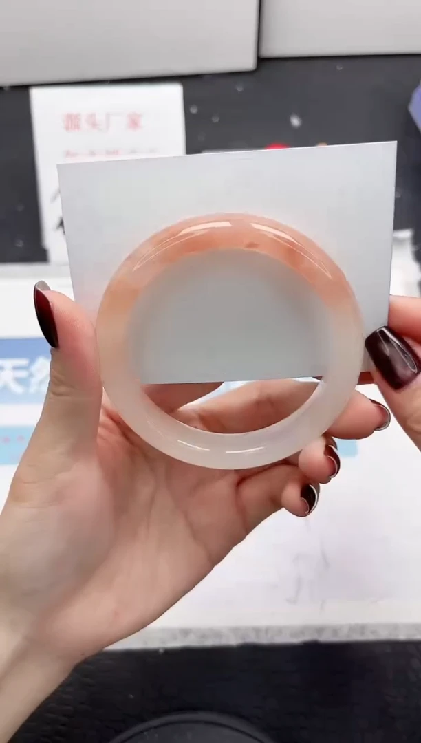 【闪购商品】石英质玉手镯未镶嵌248-58.4