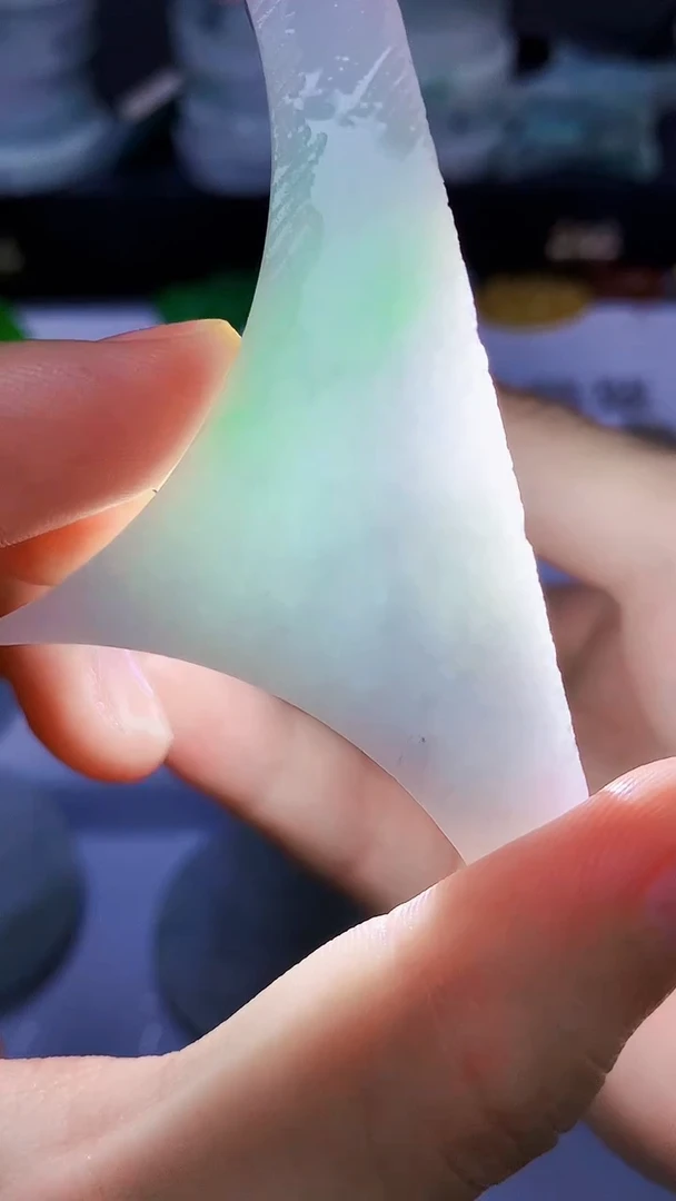 翡翠裸石缅甸天然翡翠A货Y601