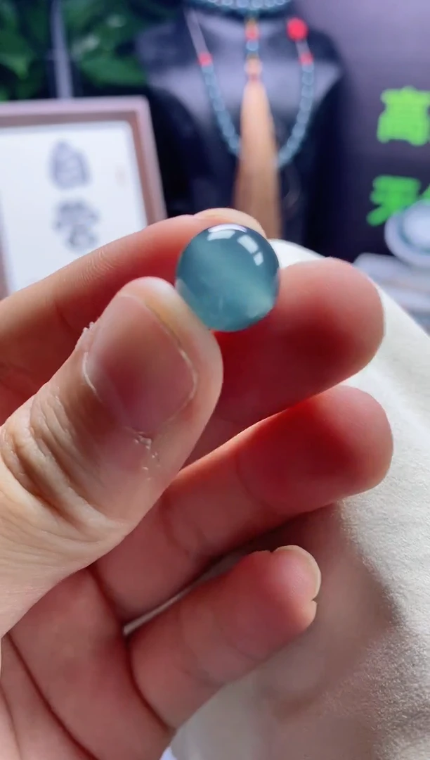 翡翠未镶嵌颈饰0080691715