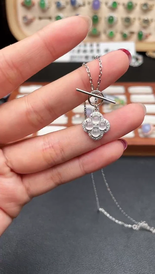 吊坠(不含链)银S925镶嵌翡翠一物一证一礼盒