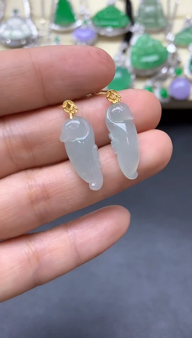 颈饰18K金镶嵌翡翠57-中国好珍宝