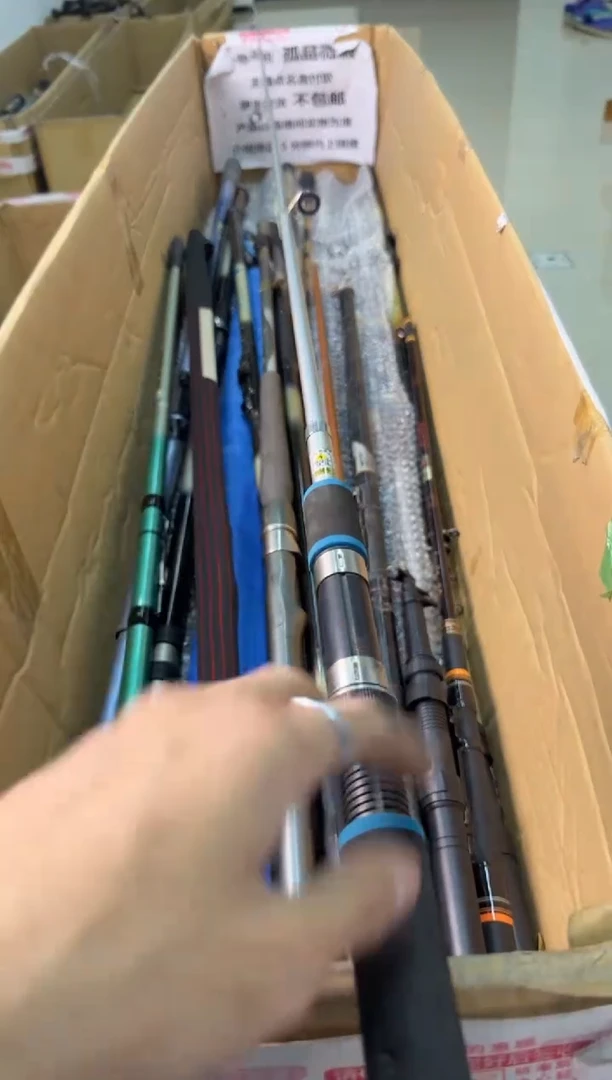 鸿*孤直播品微瑕，以间为准