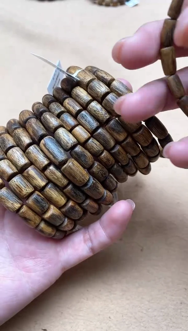 【闪购商品】沉香手串海南棋楠红金猊随型单圈多样性发其一