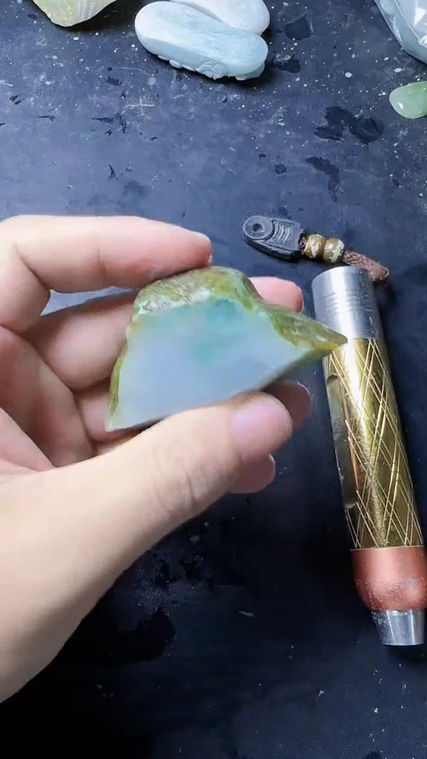 翡翠挂件未镶嵌P****e181翡翠