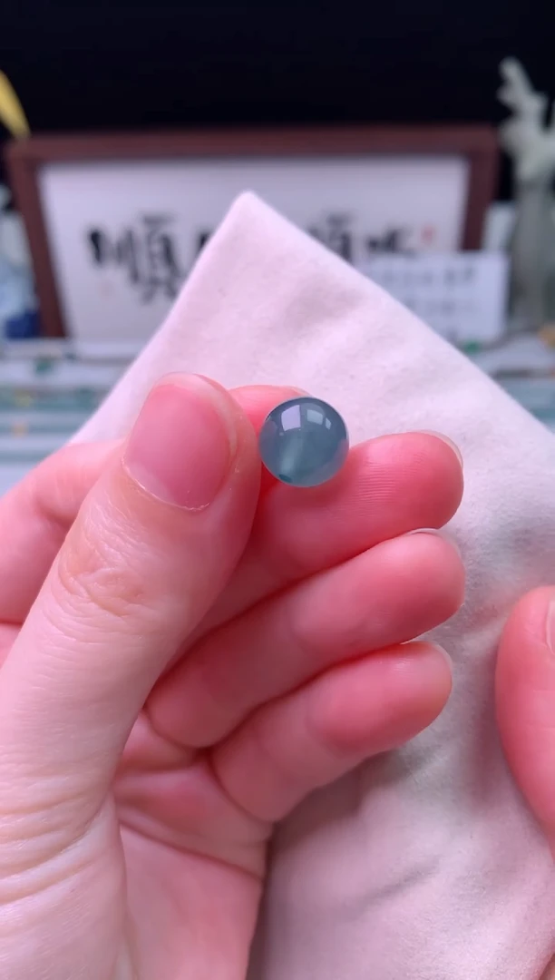 翡翠未镶嵌颈饰0096772286