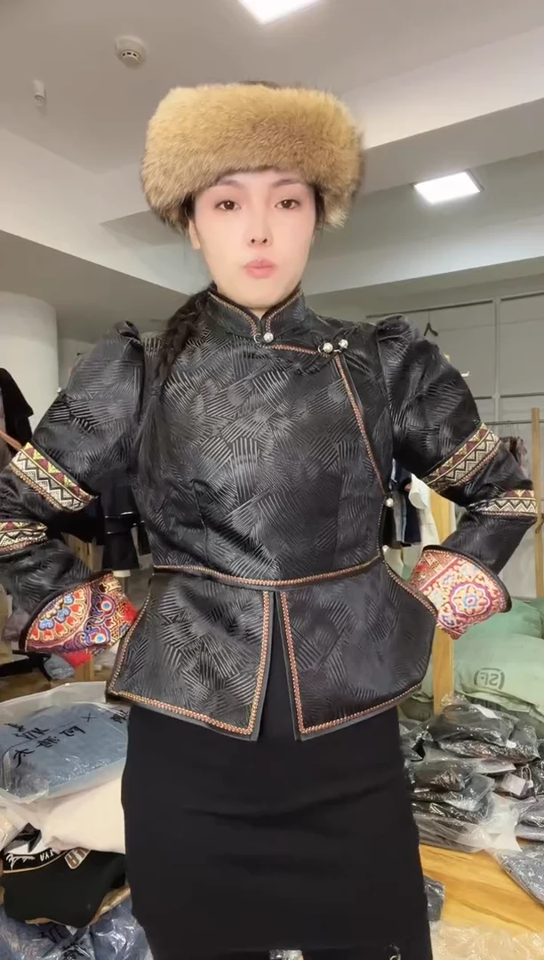 M码       90-105斤     外套