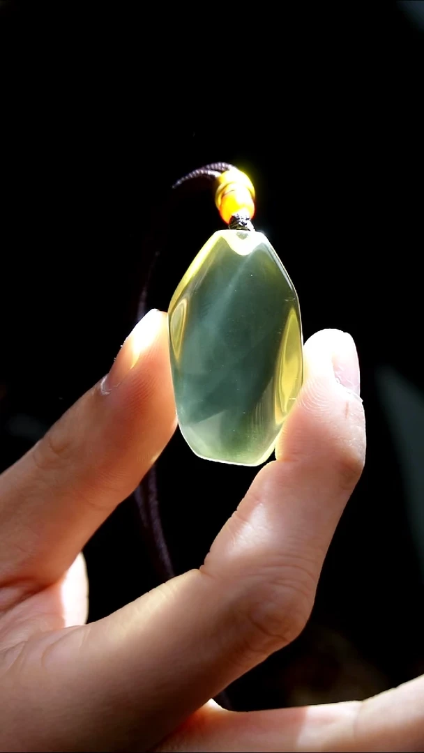 吊坠(赠链)未镶嵌水晶水晶