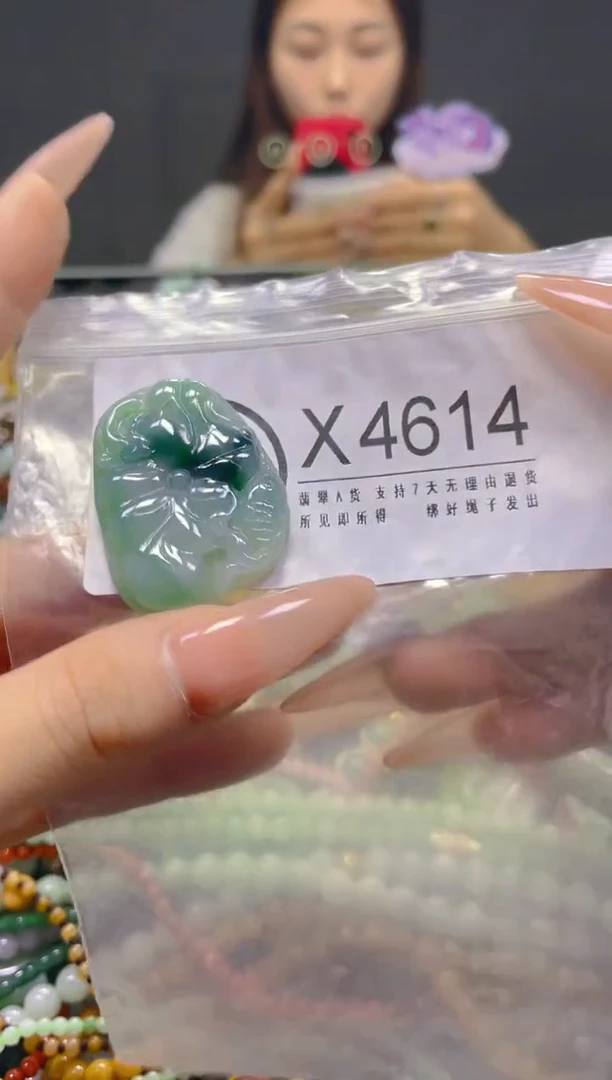 颈饰未镶嵌翡翠/X/翡翠A货，一件也是批发价
