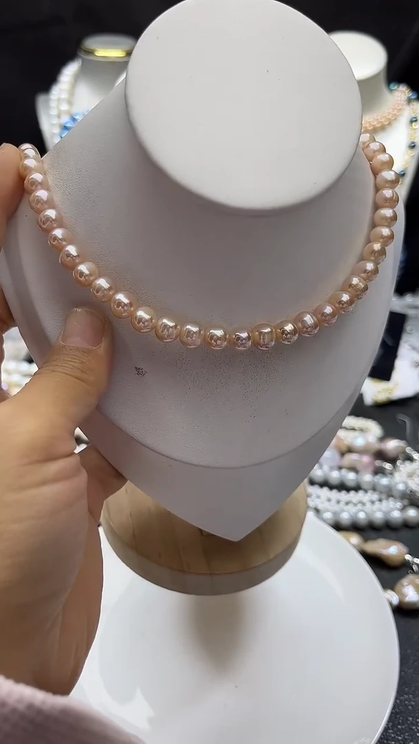 颈饰未镶嵌淡水珍珠多人