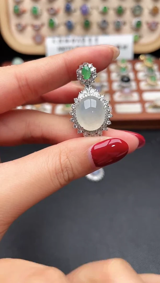 吊坠(不含链)银S925镶嵌翡翠一物一证一礼盒