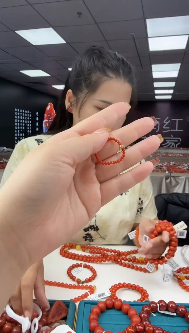 未镶嵌珠串南红玛瑙多样发其一/92200800