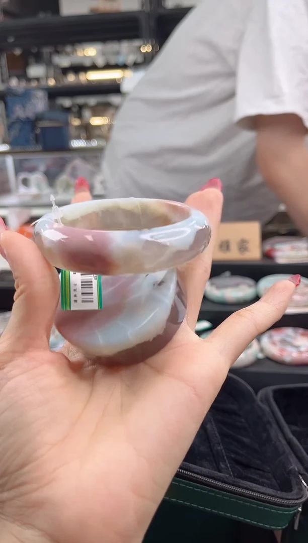 未镶嵌手镯石英质玉瑾圈口（赠品镯心）