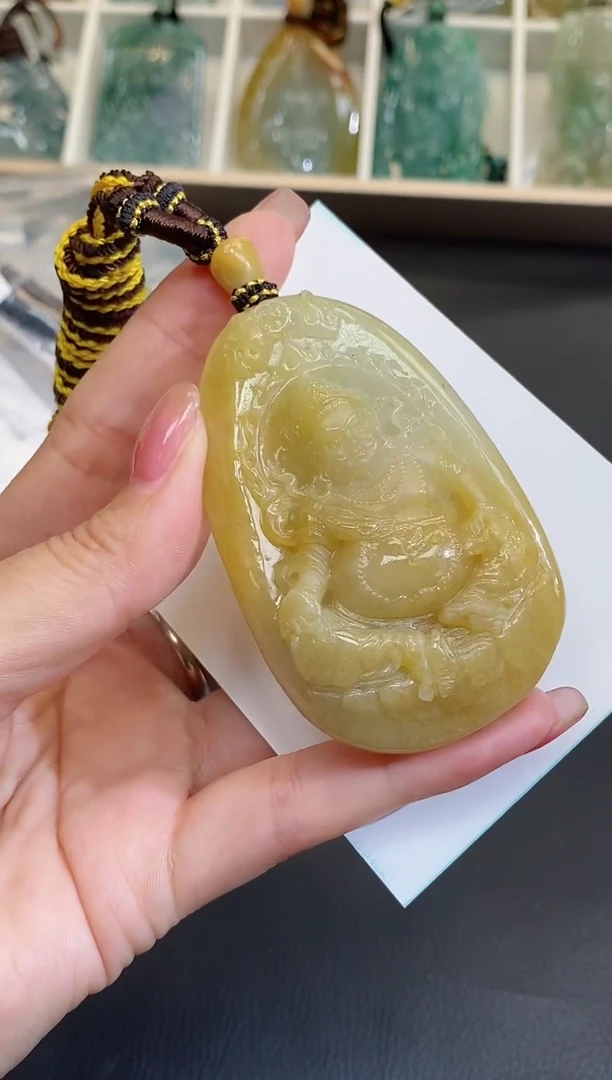 翡翠未镶嵌颈饰缅甸天然翡翠
