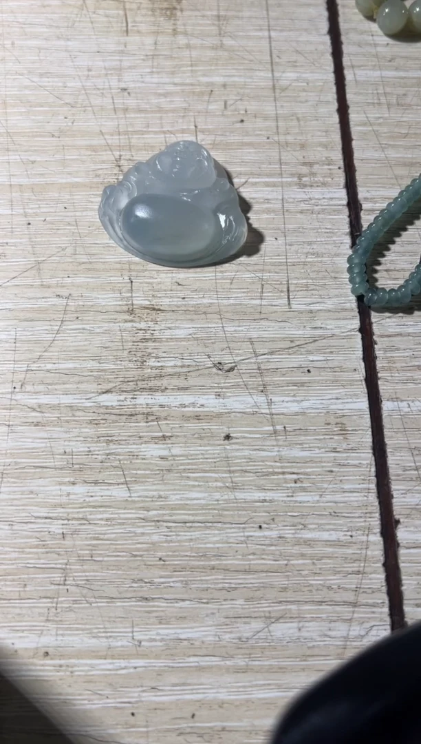 未镶嵌定制翡翠佛公