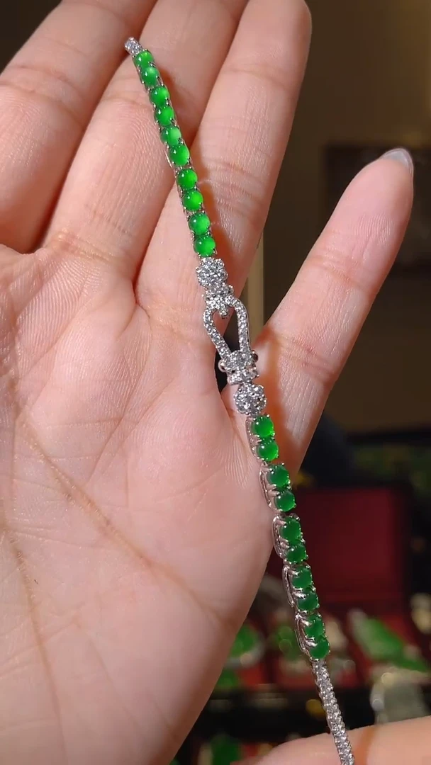 【闪购商品】翡翠手链未镶嵌天然翡翠A货