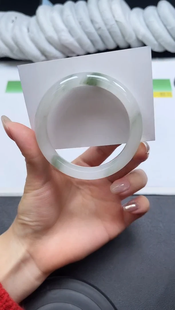 未镶嵌手镯石英质玉046-5455