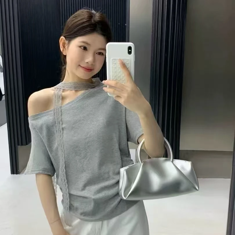 蕾丝飘带露肩短袖t恤女夏季2025新款韩版设计感显瘦斜肩上衣衬衫