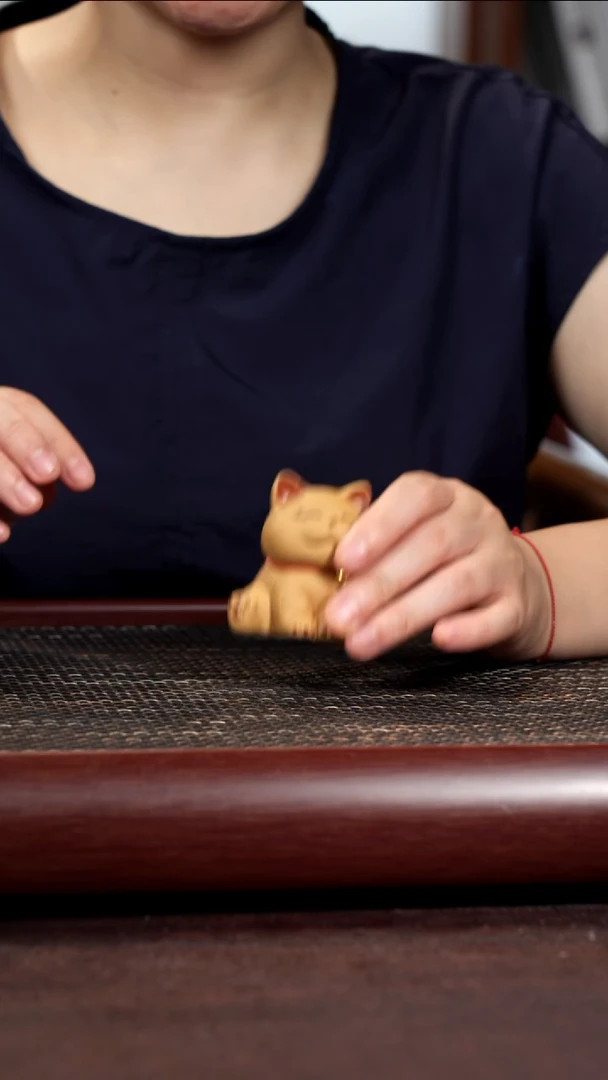 茶杯紫砂黄金段小猫茶宠