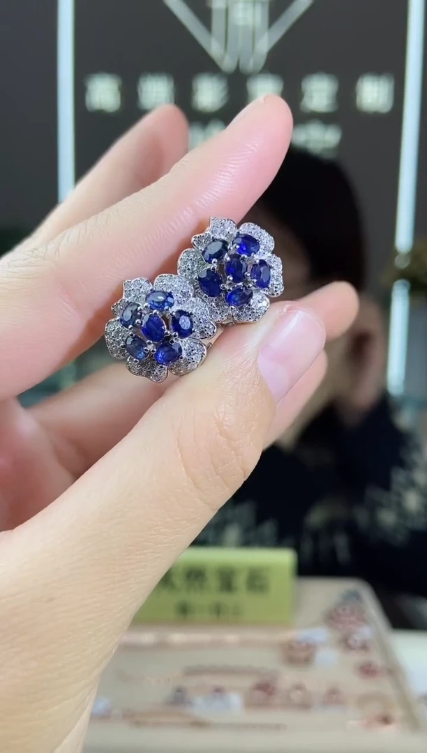 【闪购商品】蓝宝石耳饰银S925镶嵌耳饰