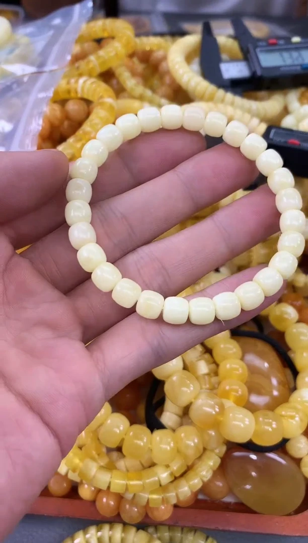 未镶嵌蜜蜡裸石手串