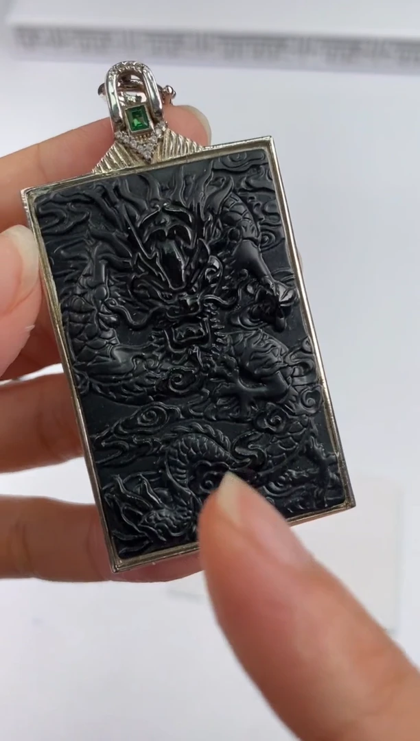 未镶嵌挂件翡翠千**g354169