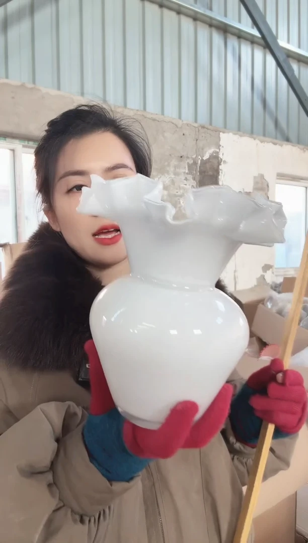 024直播玻璃花瓶