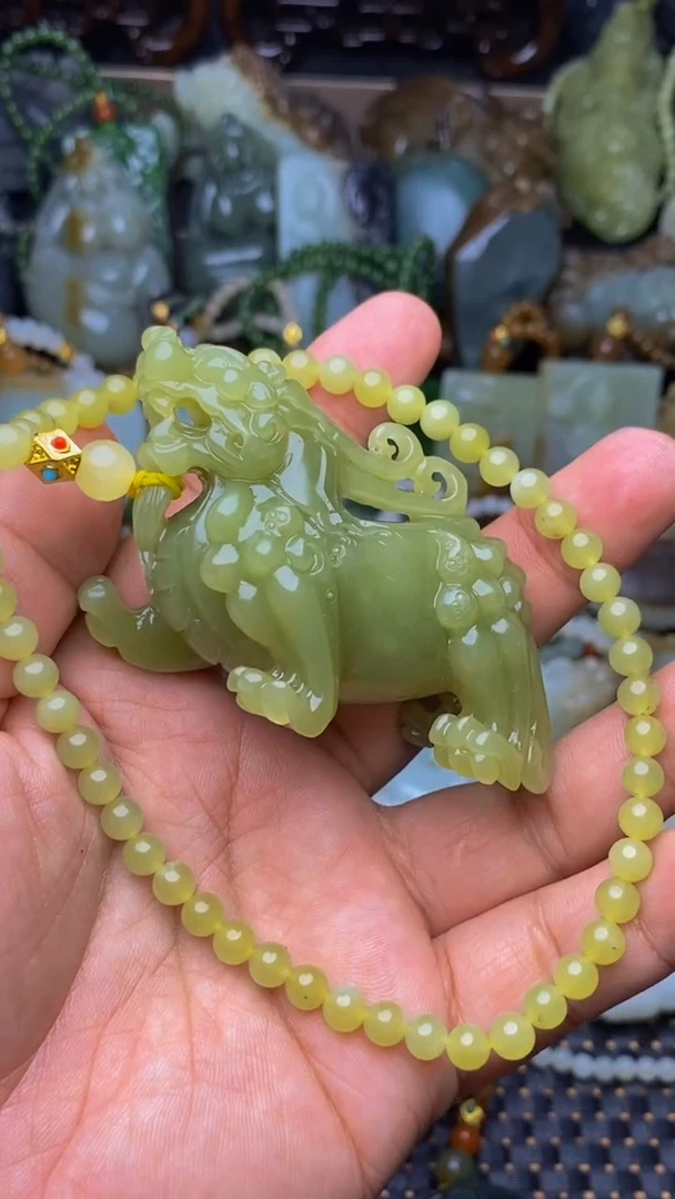 未镶嵌和田玉把件1