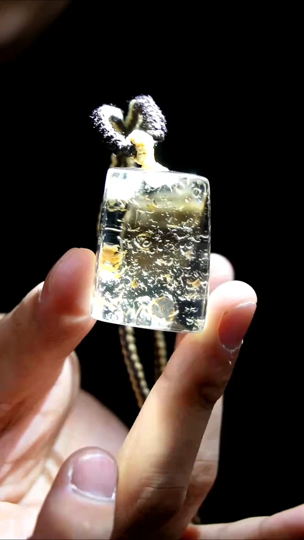 吊坠(赠链)未镶嵌水晶水晶