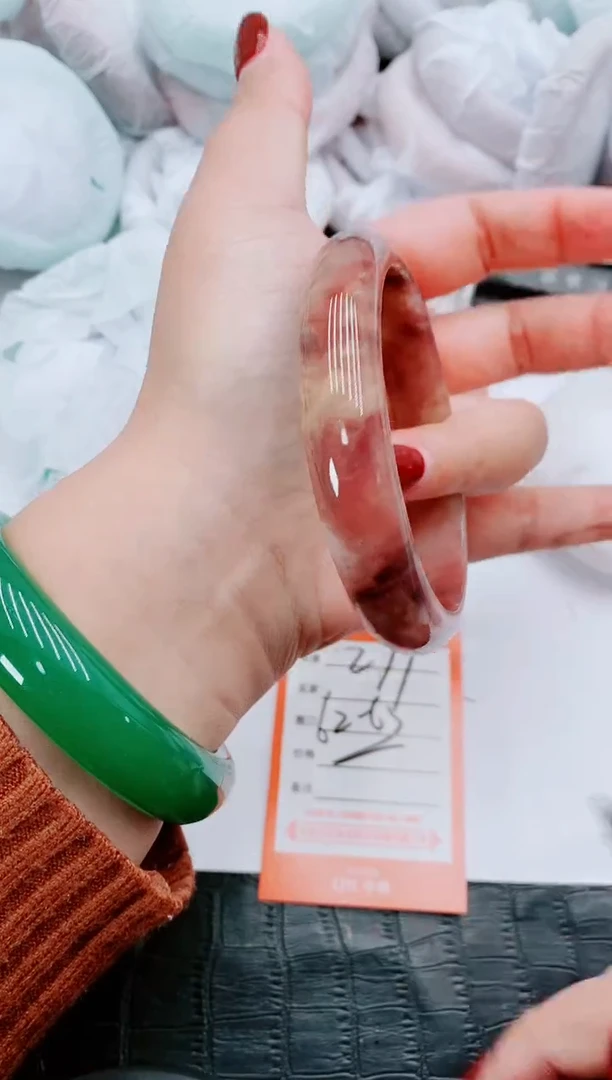 【闪购商品】石英质玉手镯未镶嵌S277-63-62