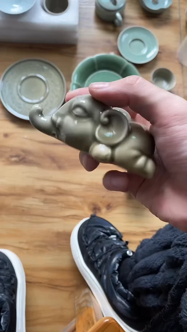 【山隐青瓷】龙窑柴烧茶宠   微瑕