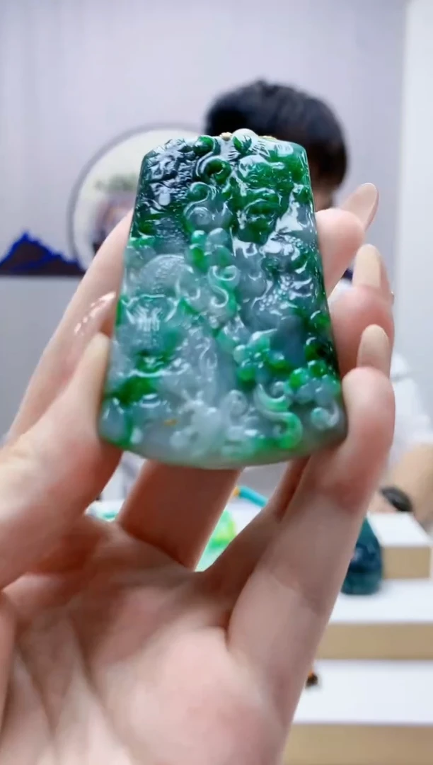 未镶嵌定制翡翠小**.4868jw-JJ挂件