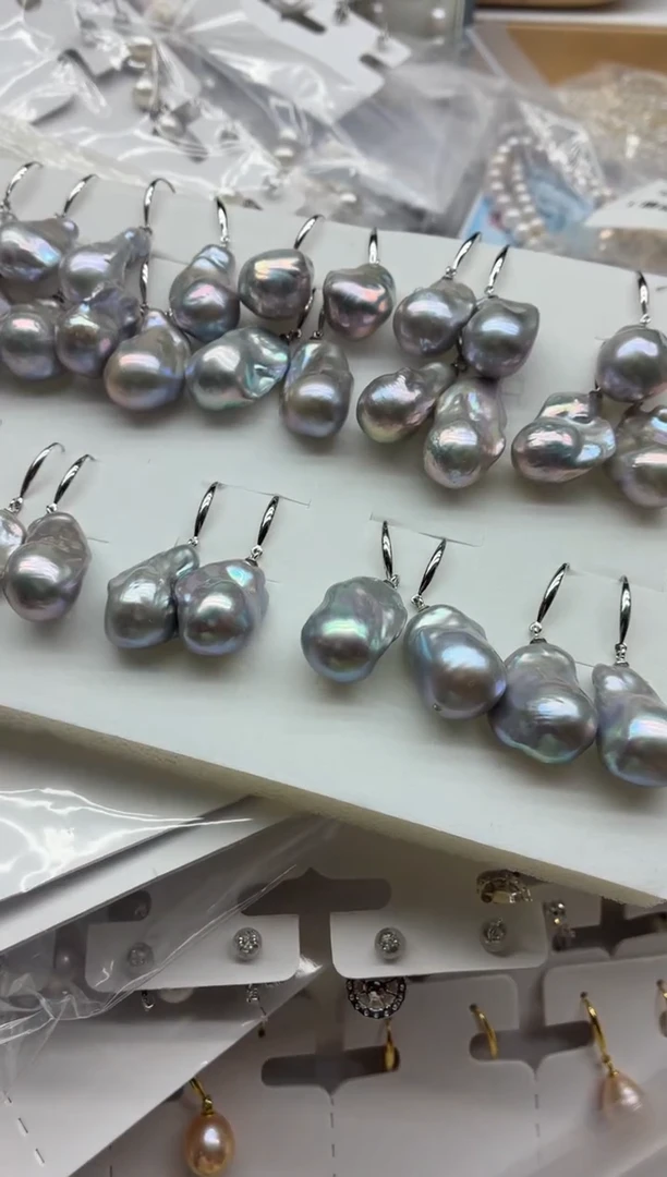 银S925镶嵌耳饰淡水珍珠多样性发其一，非无暇