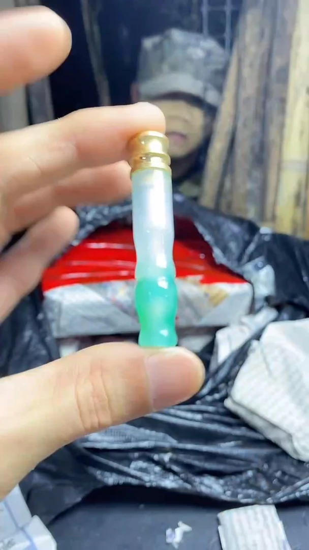 满色吊坠 所见即所得！
