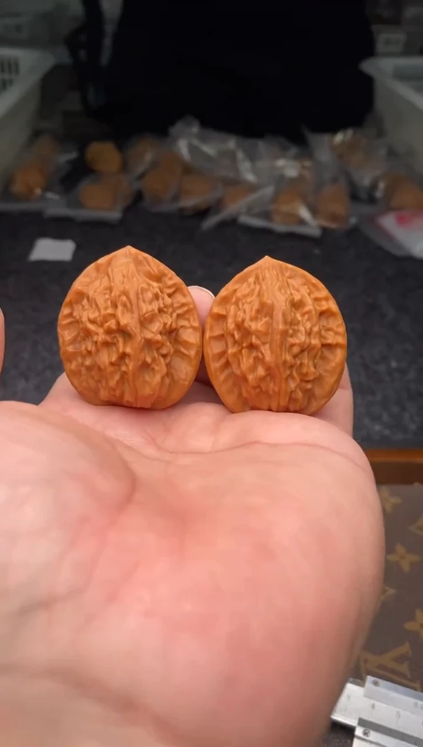 把件文玩核桃b130号37尺大红袍