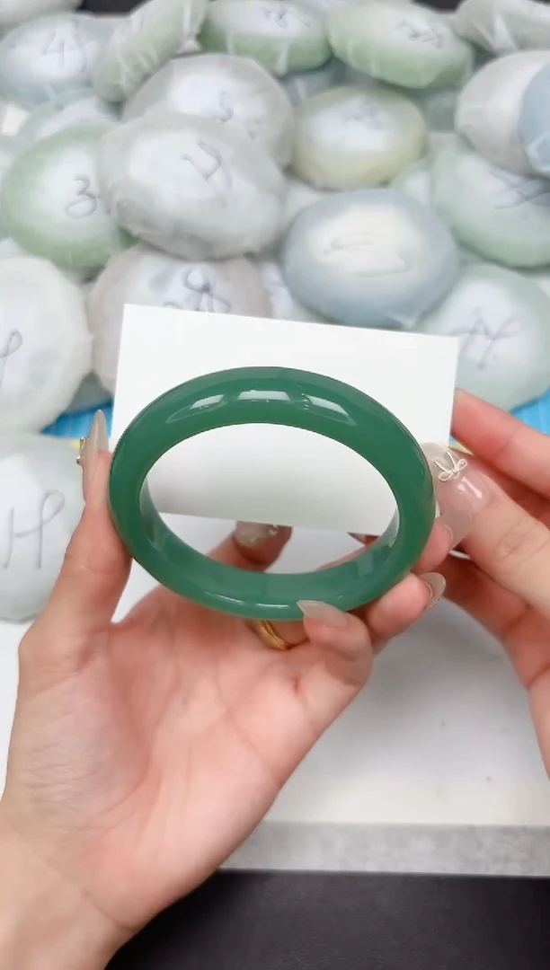 石英质玉手镯未镶嵌254-59.8