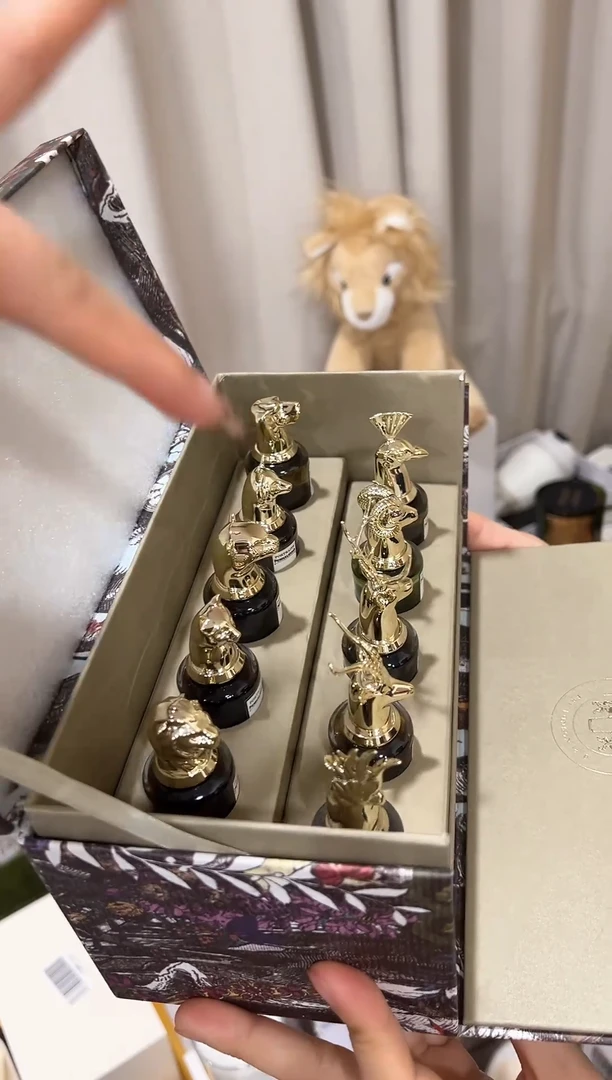 【闪购商品】杯000------------