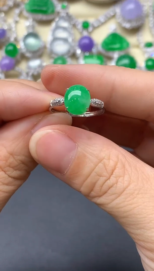 18K金镶嵌戒指翡翠515-中国好珍宝