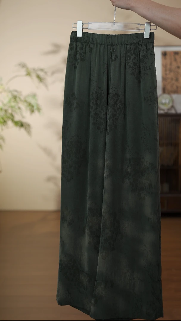 GONG QUE【绿幽灵】新中式早春款暗纹提花松紧腰休闲直筒裤 242795