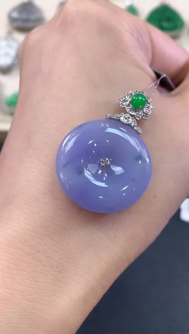 【闪购商品】翡翠吊坠(不含链)18K金镶嵌C31   有色差