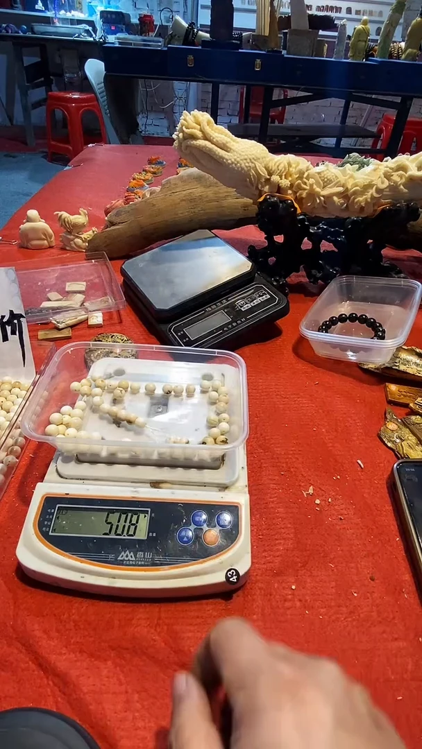 泥塑小把玩件摆件