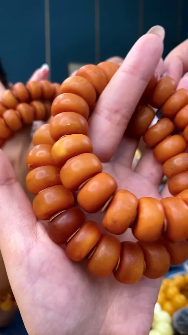 裸石琥珀未镶嵌12/2多样性发其一88