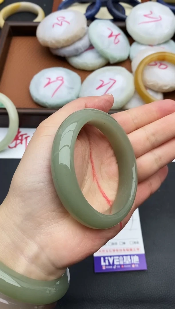 未镶嵌手镯石英质玉173+56/57